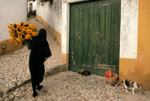 barcarole: Portugal, 1993. Photo by Bruno Barbey.