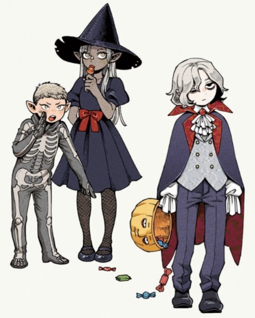 The Canaries Dressed Up For Halloween, From Daydream Hour 4