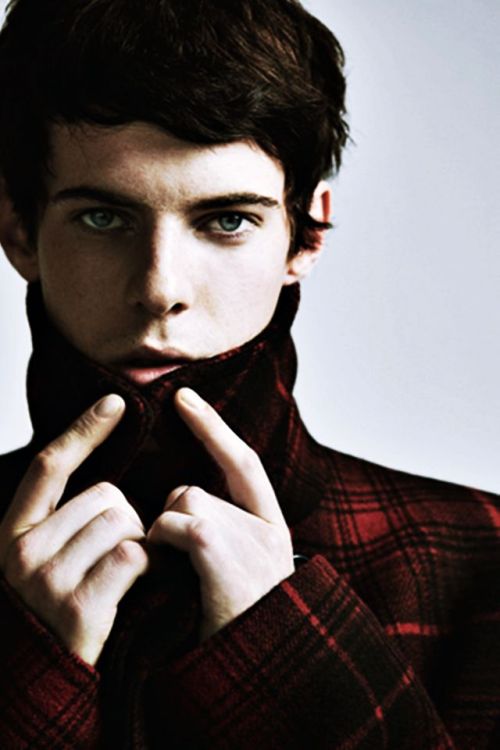 harry treadaway