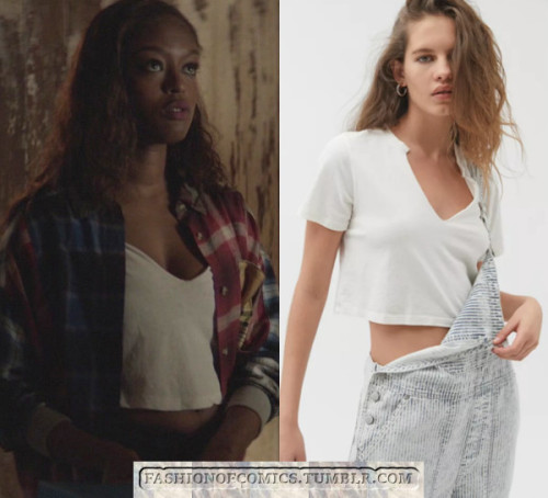 WHO: Javicia Leslie as Ryan WilderWHAT: BDG at Urban Outfitters Arcadian Notch Neck Cropped Tee - $1