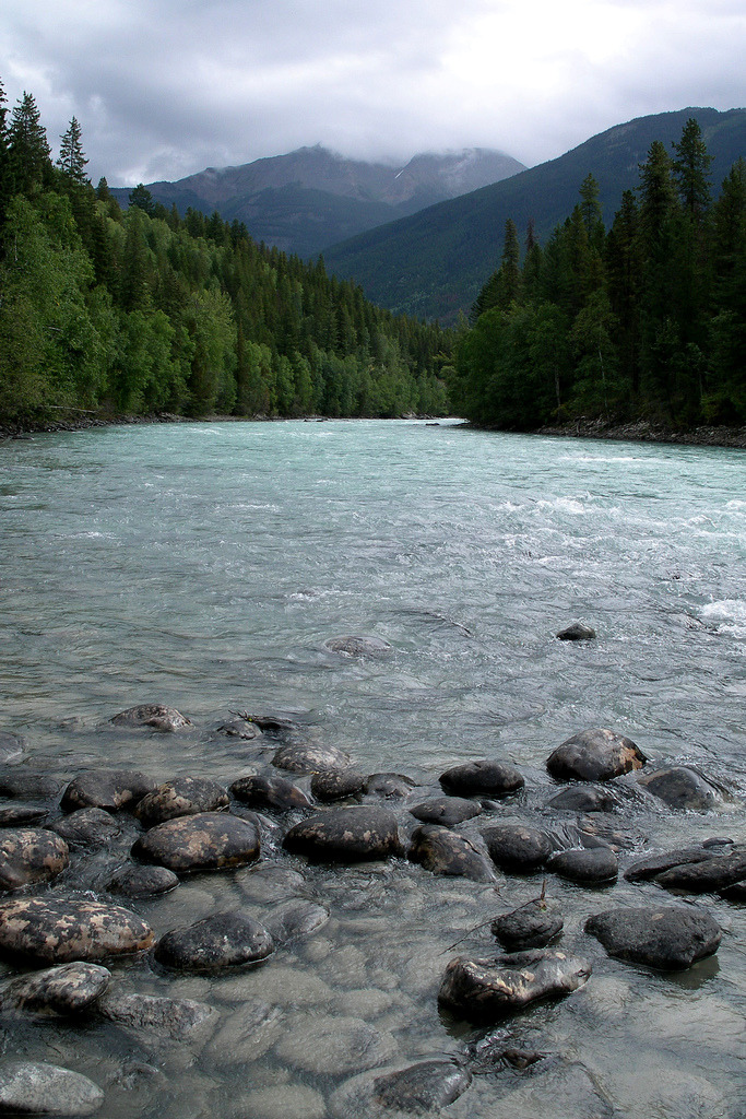 vurtual:  rearguard falls provincial park (by Magalie L’Abbé) 