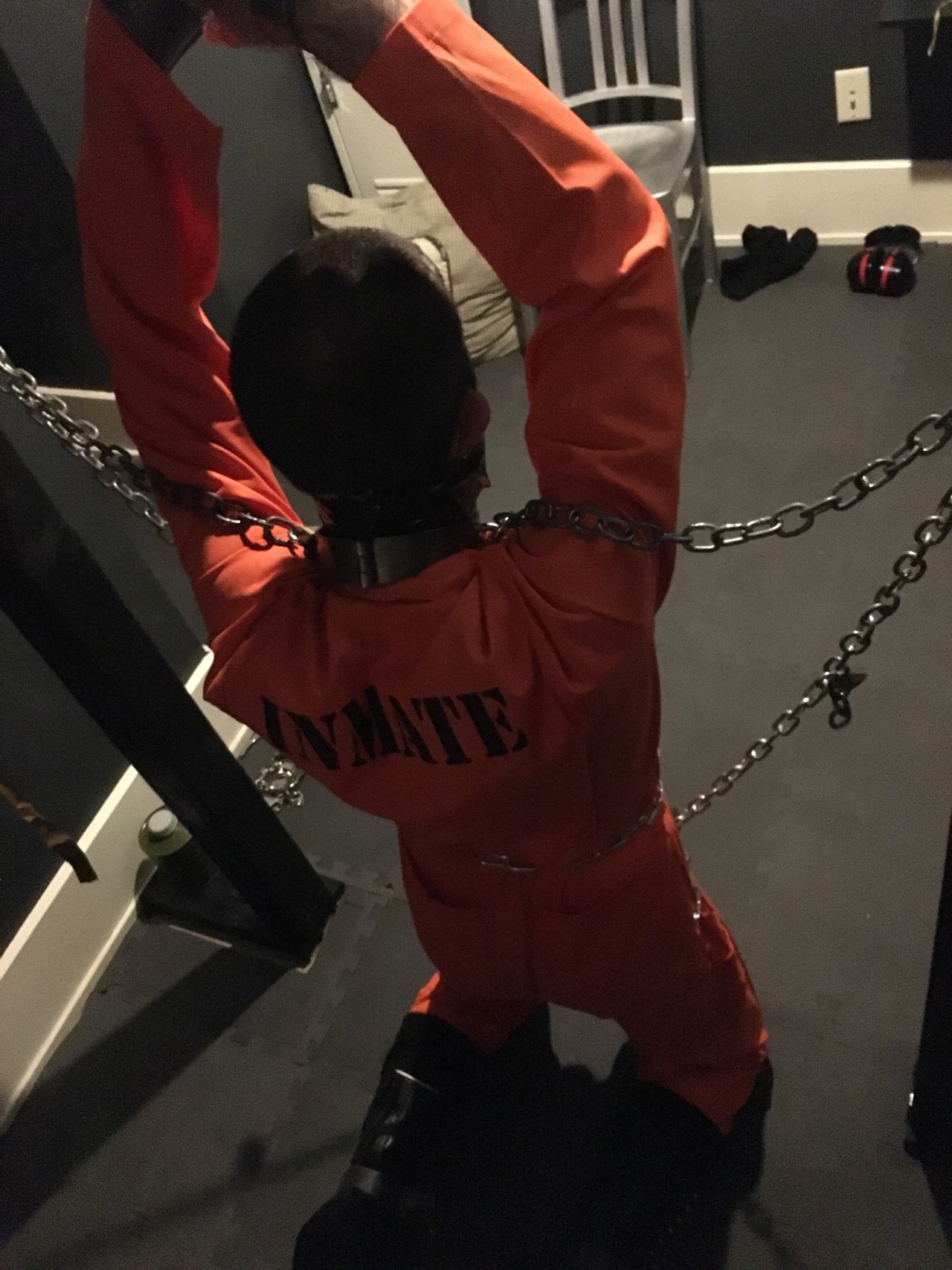 seabondagesadist:  The prisoner came to visit for some heavy bondage and captivity.