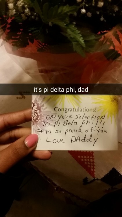 cheyennecheyenne:  my dad sent me a huge bouquet of flowers today