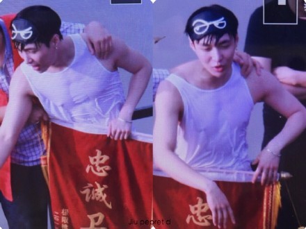 sarikha15:  patient132:  sarikha15:  patient132:  ohsehons:  ohsehons:OH MY GODZHANG YIXINGHOW DARE YOU  sarikha15 ummmmmmmmmmmmmmmmmmmmmm  who ALLOWED him to where all WHITE  well technically from what I can see, he’s not wearing all white.   well