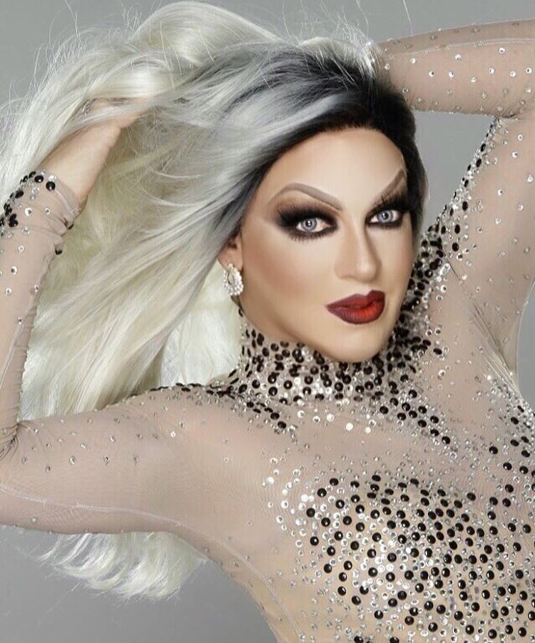 boy-to-girl-transformation:  Drag Queen Diva