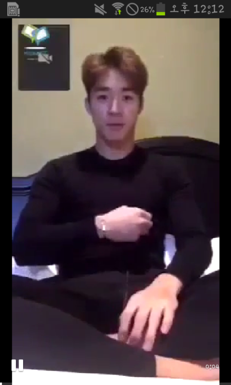 chanbaek67: jay1talman: 서하준 몸캠안보신분들 팔로우 인증해주시면  보내드려요open.kakao.com/o/s7zQjqq 팔로우 완료 참여코드 알려