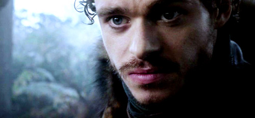 mediocrechick: richard madden appreciation month day 8: favorite tv project ↳ game of thrones