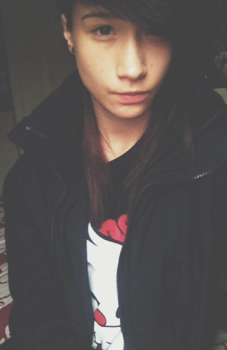 satanstolemycookie:  This weather is as cold as my heart. 