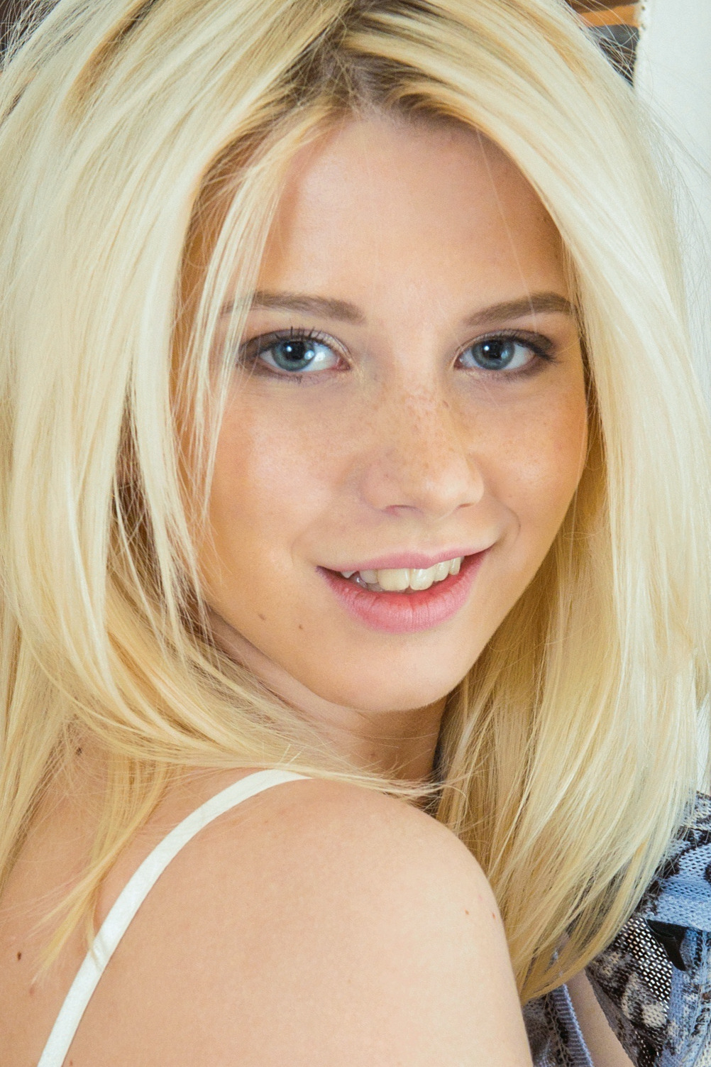 Cute Teen Blonde Porn
