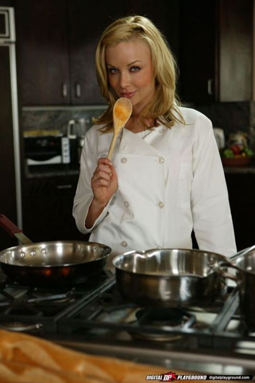 takeyouonacruise:  Kayden Kross