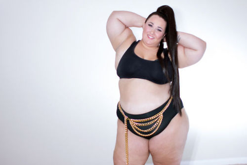 readytostare:  Body positive body chains from Ready to Stare  