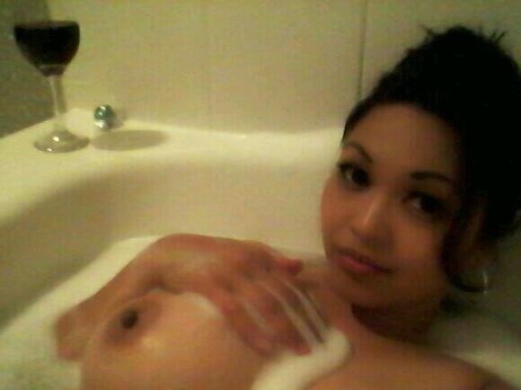 asiangirls101:  Mika tan big ol Tittys 