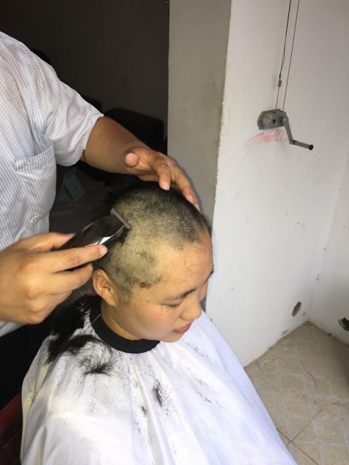  Full video:https://sellfy.com/p/IeaP/#headshave #buzzcut #razorshave #eyebrowsshave 