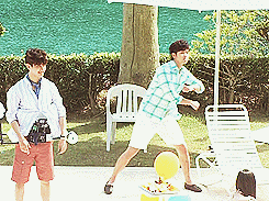 vanitysixx:  Yunho… (╯°□°）╯︵ ┻━┻ 
