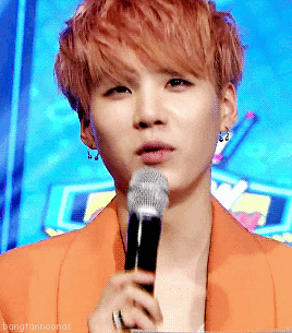 bangtannoonas:oh my gorgeous ..