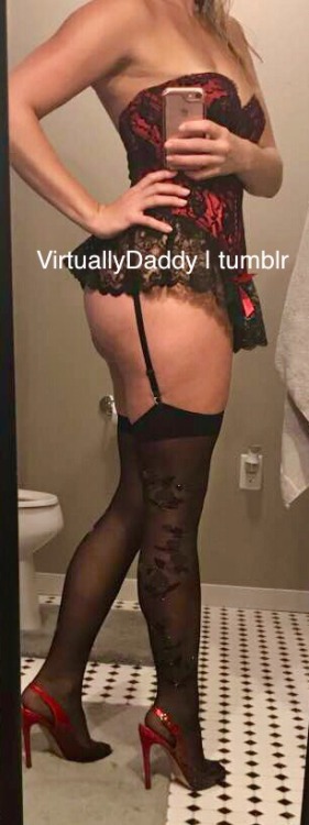 virtuallydaddy: Beautiful booty bodice basque submission