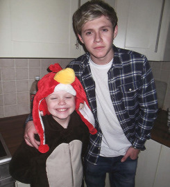 Niall with friends in Mullingar last week (x)