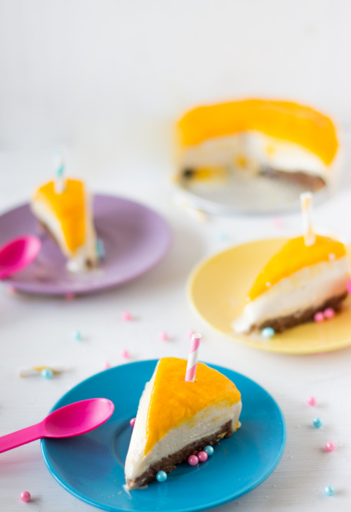 Vegan Mango Coconut Cheesecake