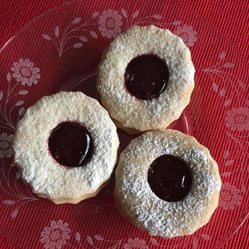 From Gastroposter Diane Galambos, via Instagram: Linzer cookies. My first yummy project from Neue Cu