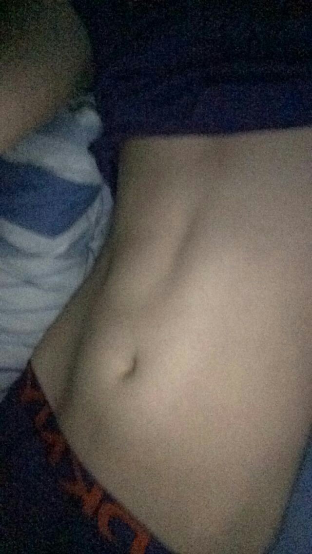 leakedsnapboys:  18 year old twink from England!