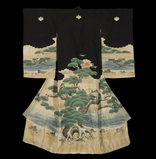 Boys Ceremonial Kimono. Early to mid-Meiji period (1869-1900), Japan.  The Kimono Gallery.  A plain 