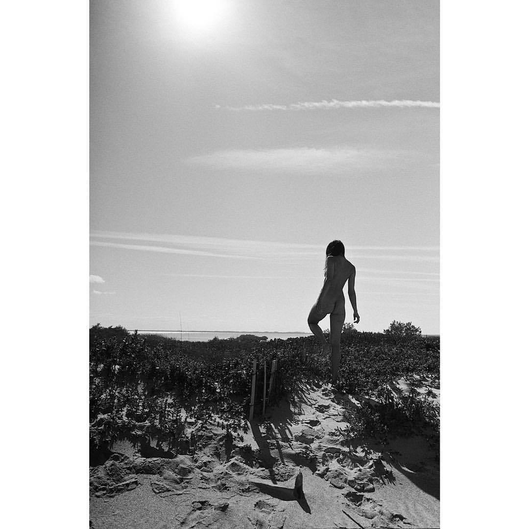 creativerehab:  @bird.ee on the beach. 