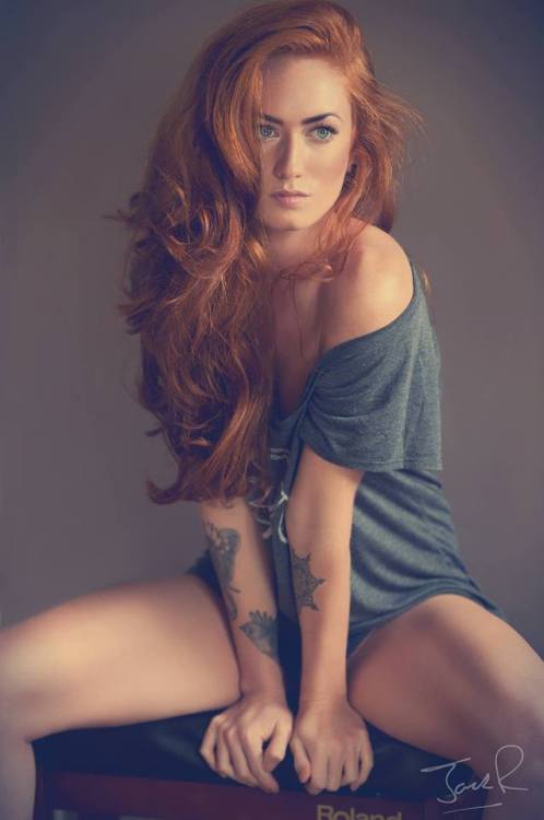 XXX tattedbeautues:  Jenny O'Sullivan   photo