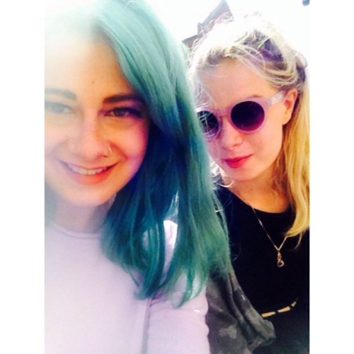 Eating and drinking in the sun with dandy as @natalielauraine at the #windmillpub