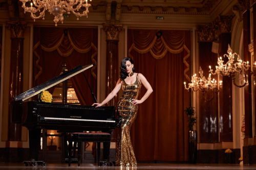 kn0wy0u:  Katy Perry@ kn0wy0u.tumblr.com 