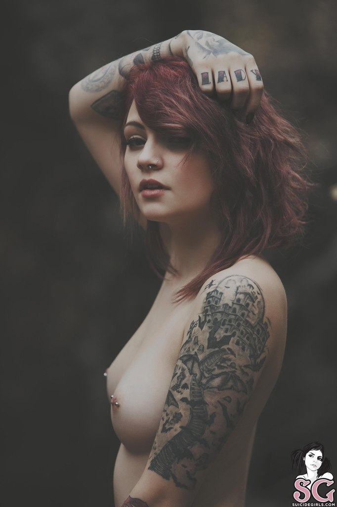 suicidegirlsfap:    Kirbee Suicide