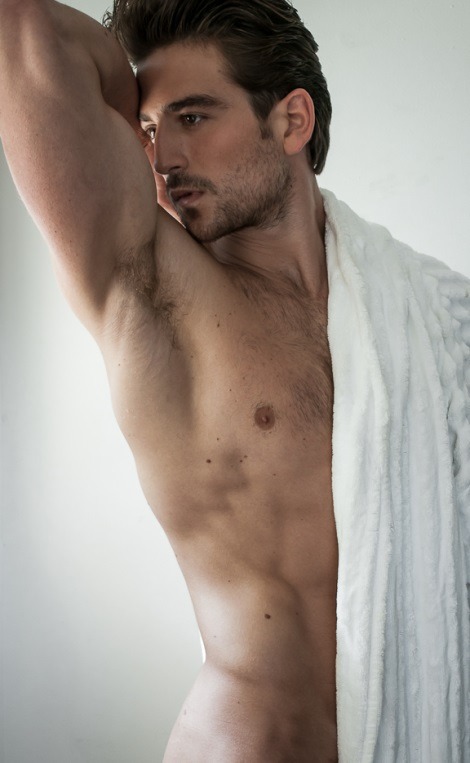 naterradolalala:  Jacob Burton by Scott Teitler