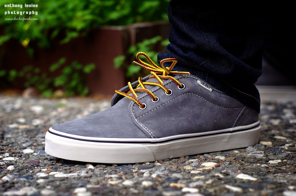 vans vulcanized on feet