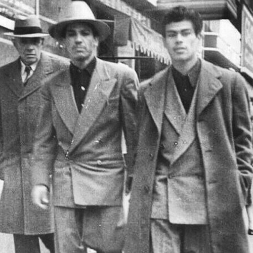 barrio-dandy:  This is the #1940s as well. This is #Chicano #HERITAGE #STYLE a unique american experience. Walk with pride. #orgullo y #ganas it is all possible. #pachuco #zootsuit #chicano #catrin #vintagefashion #styleAsResistance 