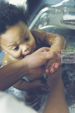 thefeistygemini:  andrewclifton:  My Nephew Paul Gets his sink Bath  😍💕 