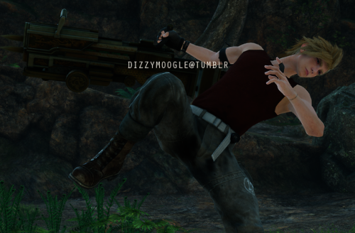 dizzymoogle:  Prompto - Shock Drop This always happens so fast that this is the first time I caught him doing this. Also it only happens when:“Electrocute an enemy with machinery when Noctis attacks it in midair.”So you have to be attacking something