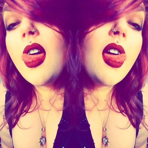 prettyplussizeandproud: How do you own disorder  Kik me if youre a sexy, bearded, tattooed man or a 