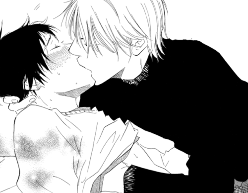 himitsuhitori:  A Few of My Favorite Things: Kisses Keep reading