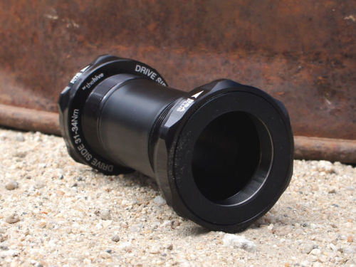chirosangaku: Singletrack Magazine | Sea Otter: E*Thirteen’s revised bottom bracket