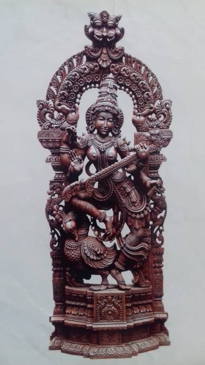 Dancing Saraswati by Viswabrammaa Handicrafts