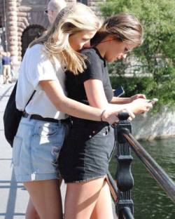 Lesbian Goals
