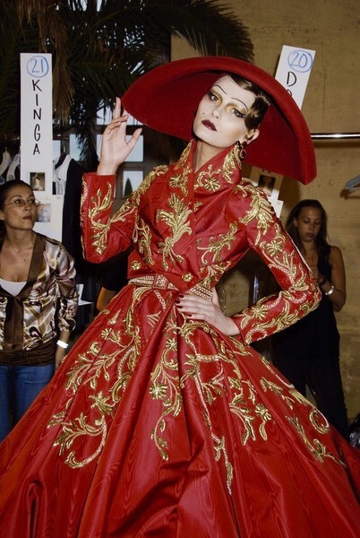 johngallianotheking:John Galliano for Christian Dior Couture fall 2007.
