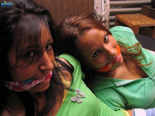 womenboundbymen:Boundhotties dot com