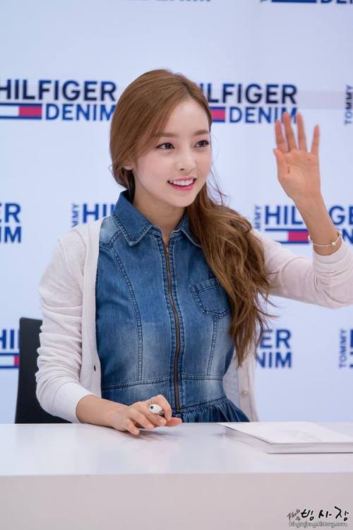 Goo Hara (Kara) - Tommy Hilfiger Fansign Event Pics