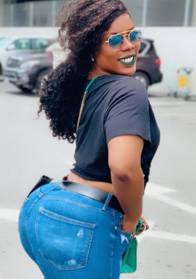 princejazziedad:Juicy. Phatt. Curvy. Scrumptious. BootiDelicious African. Mami..Ms