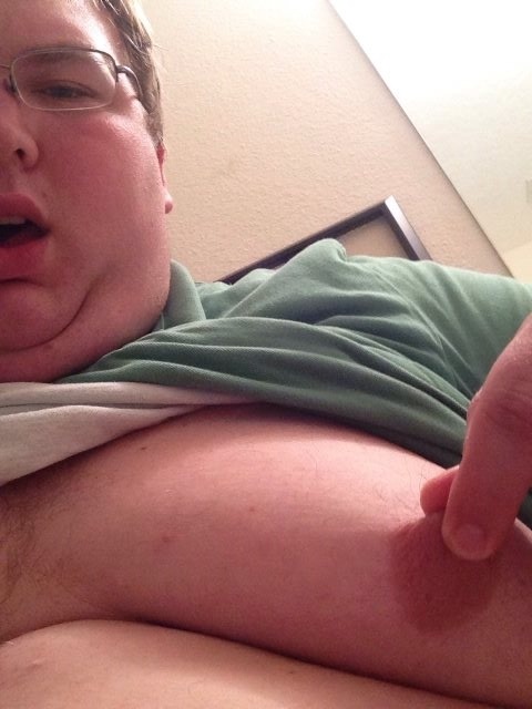 cbdlover573:  Tits play alone！I can help you :)