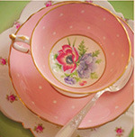 shierus:  ✖║✖ Beautiful and delicate porcelain tea cups photoset. (◡‿◡✿)