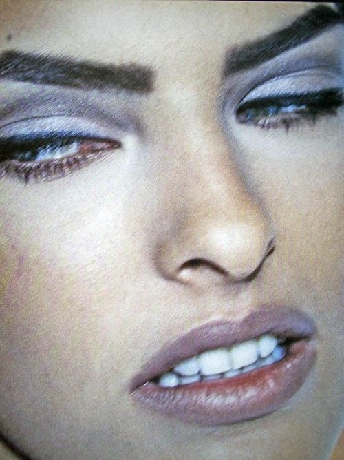supermodelgif:  “Sexy e Sensuale”: Linda Evangelista by Peter Lindbergh for Vogue Italia April 1990                