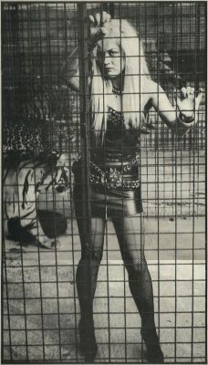 hellray:  stayfree70:  Beki Bondage 1985   