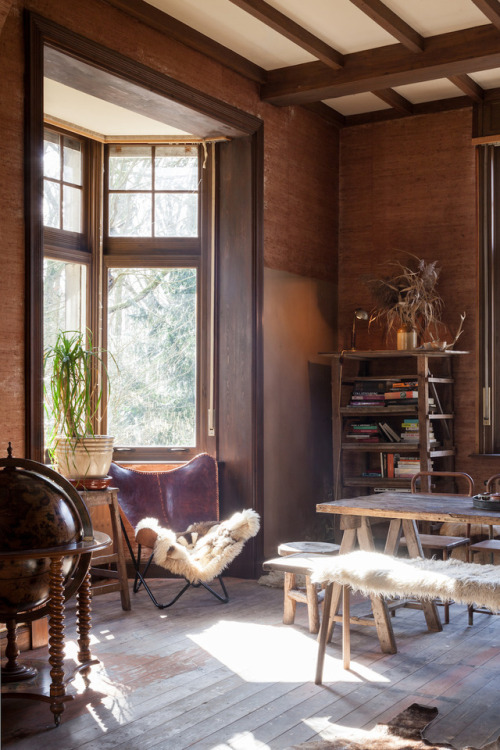 gravityhome:  A painter’s home in a Belgian castle | photos by Tim van de VeldeFollow Gravity Home: Blog - Instagram - Pinterest - Facebook - Shop 