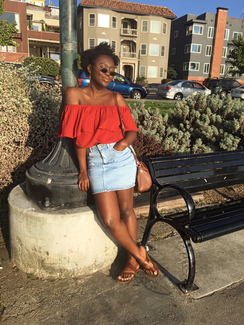 blackoutselfies:  Cameroonian &amp; Congolese gal💛  Ig:afrii_gal